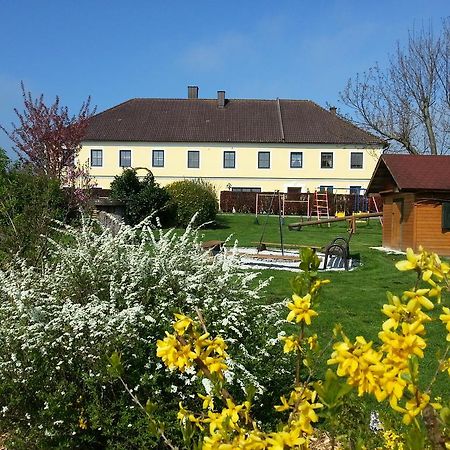 Familienbauernhof Strassbauer Villa Steinakirchen Am Forst Exterior photo